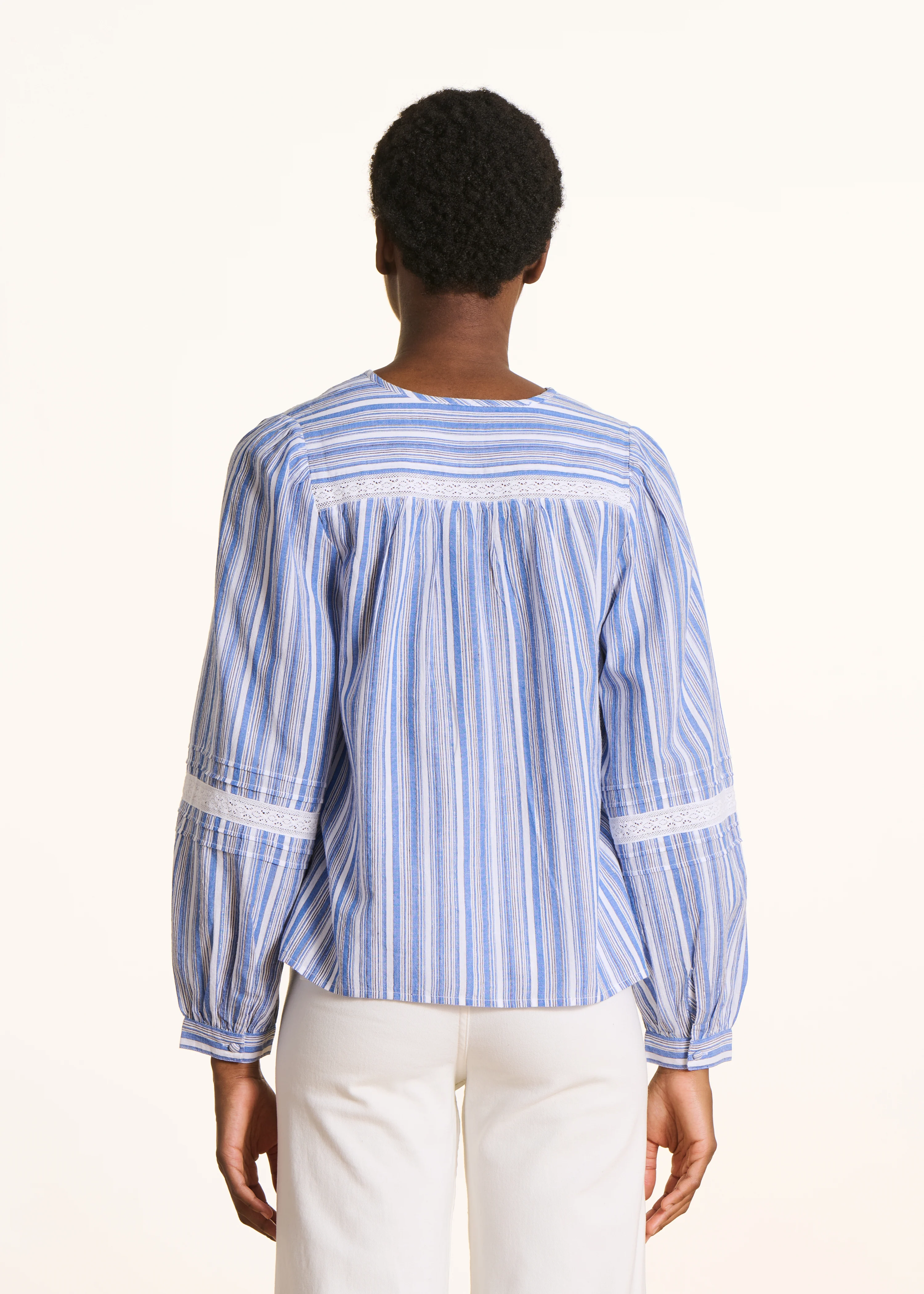 Blouse à rayures blanc et bleu en coton biologique - Image 3