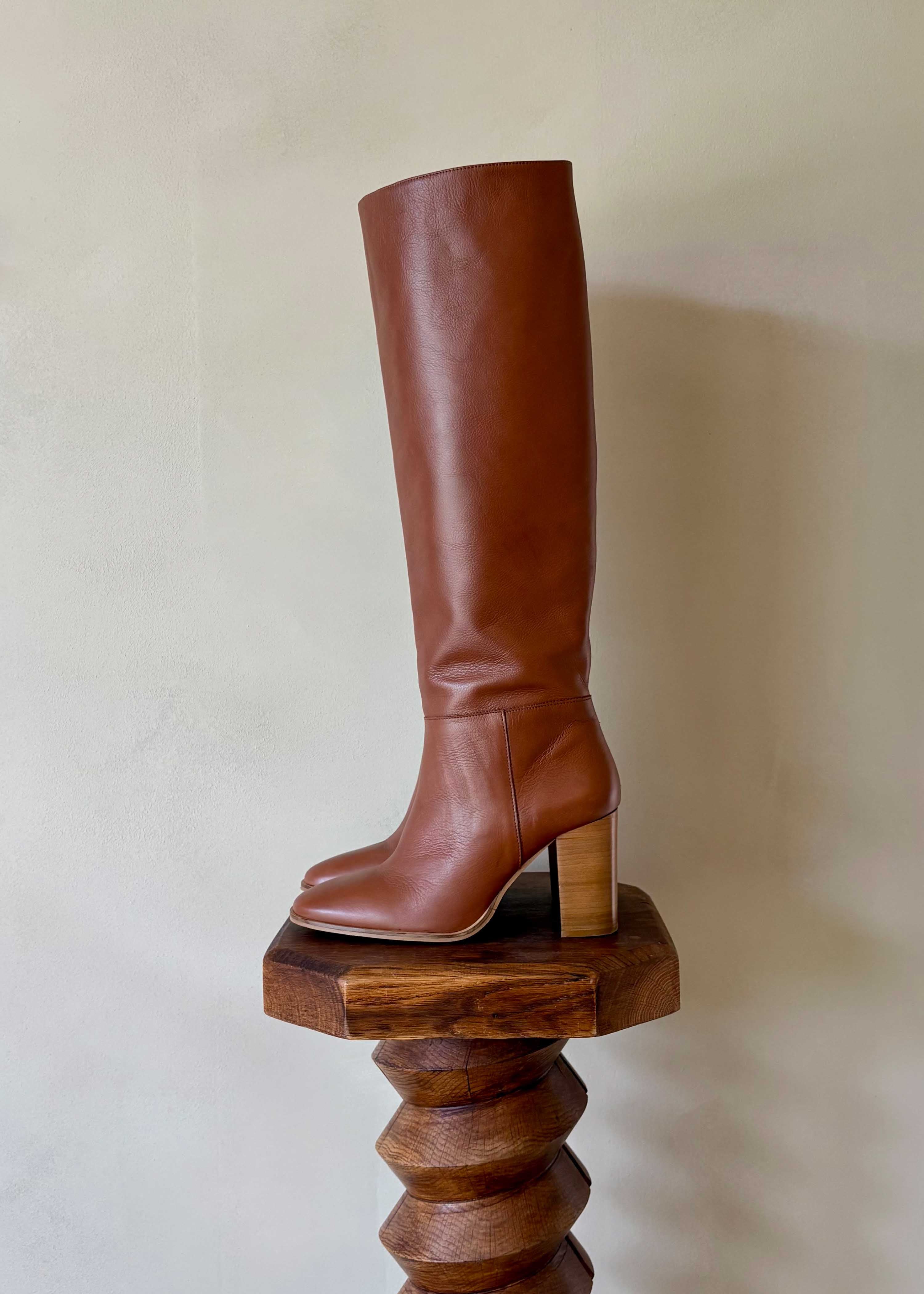 Bottes à talons en cuir cognac - Image 3