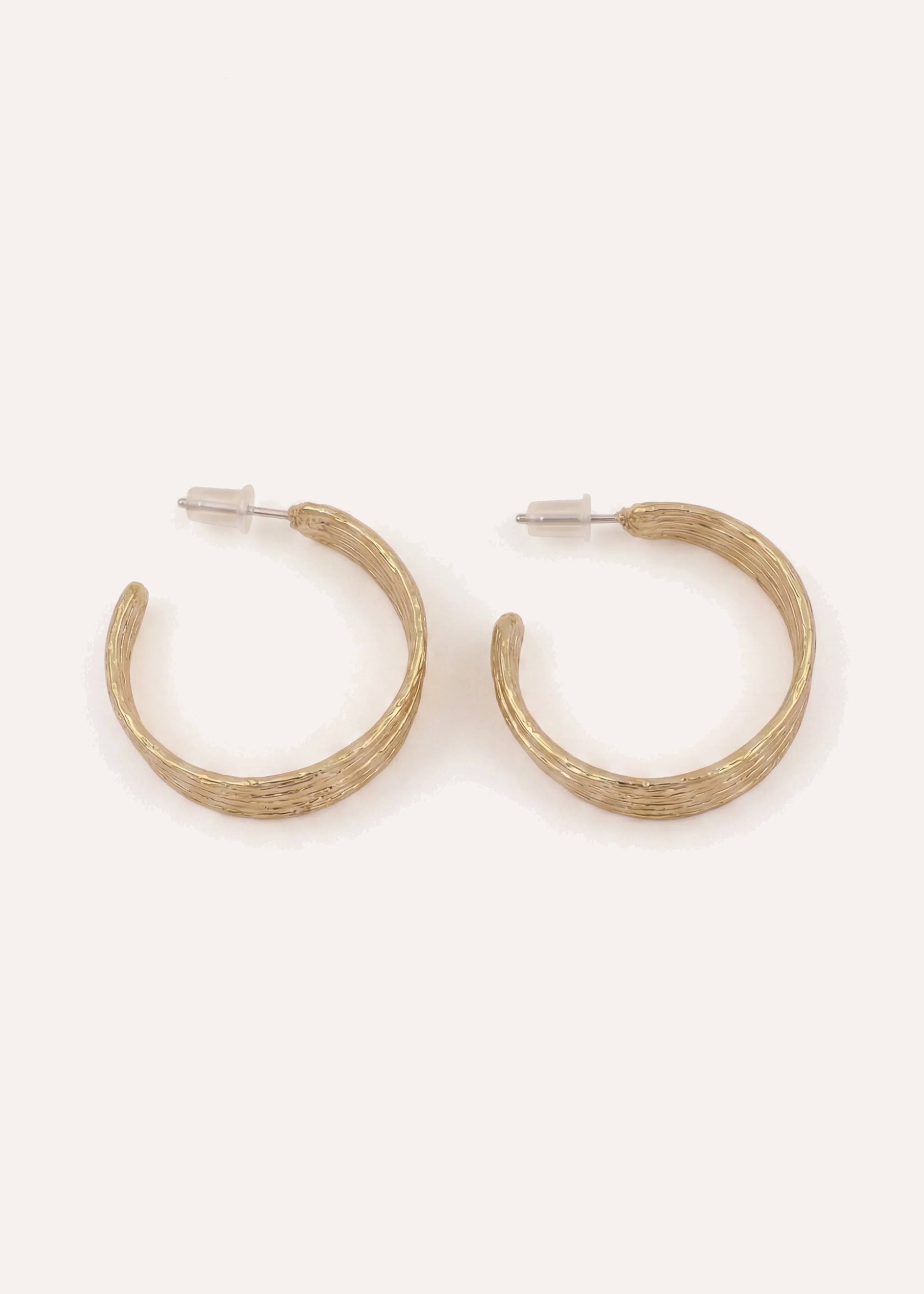 Boucle d'oreilles créoles dorées - Image 3