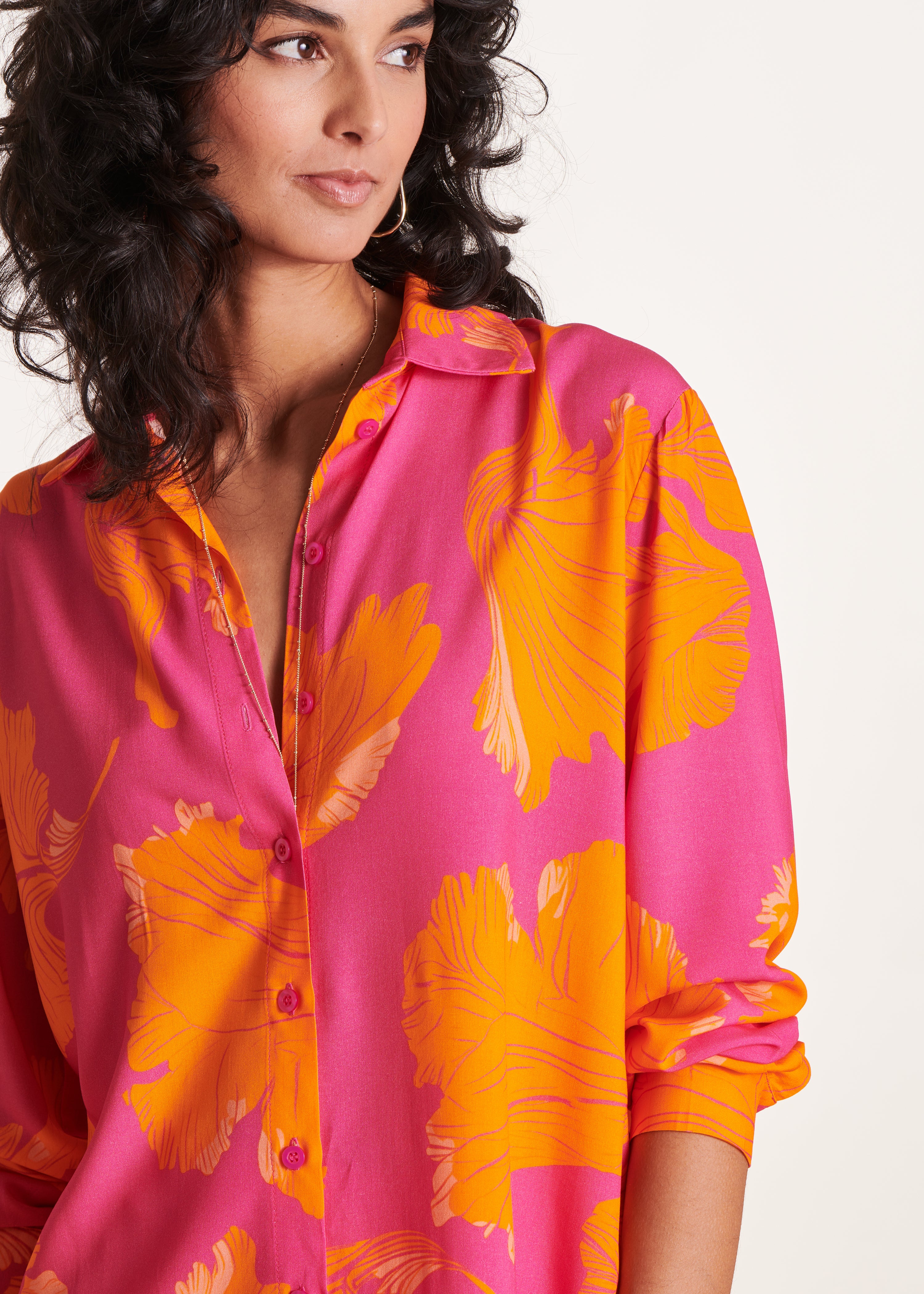 Chemise ample à imprimé rose et orange fleuri - Image 5