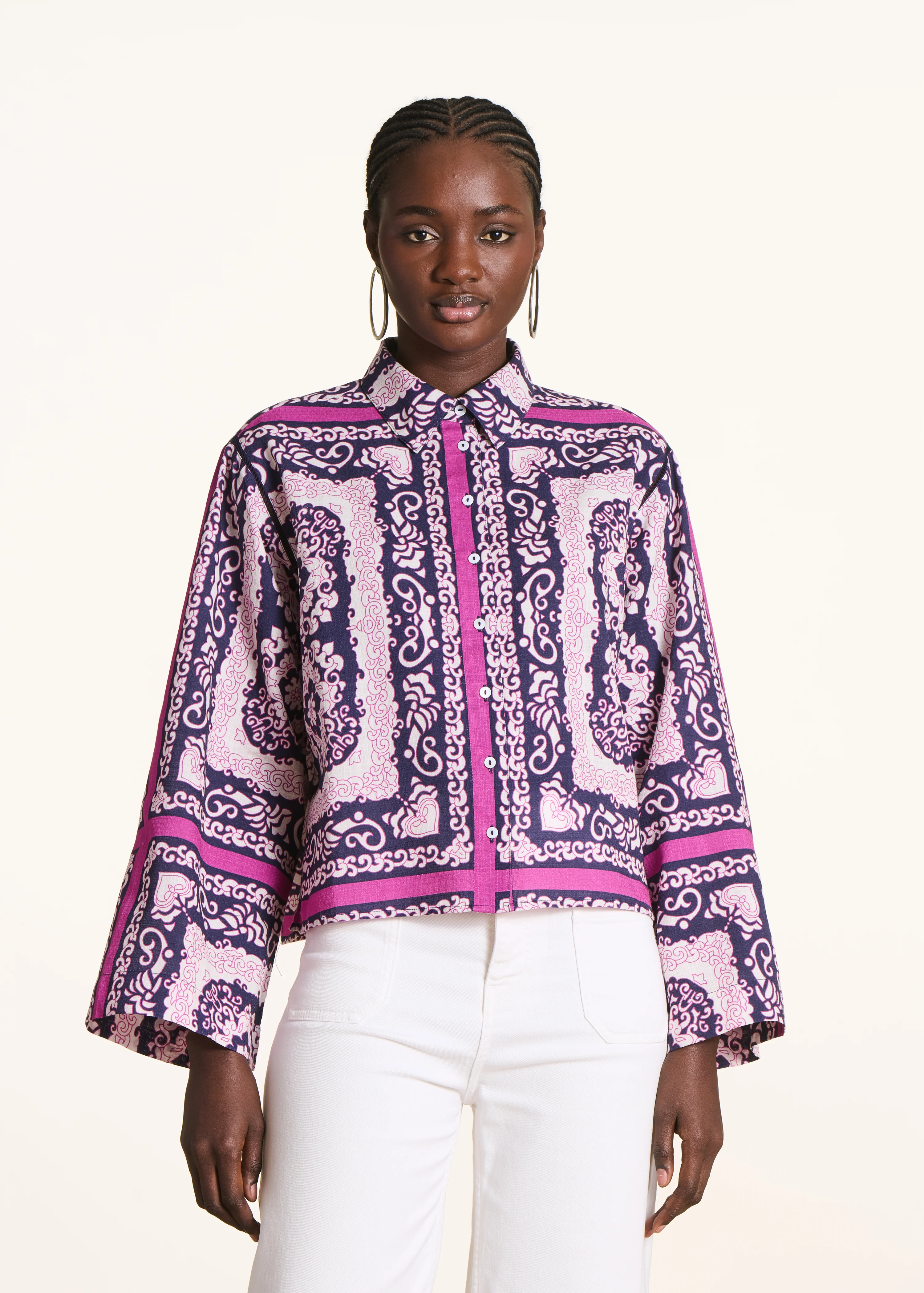 Chemise ample violet et rose à imprimé foulard