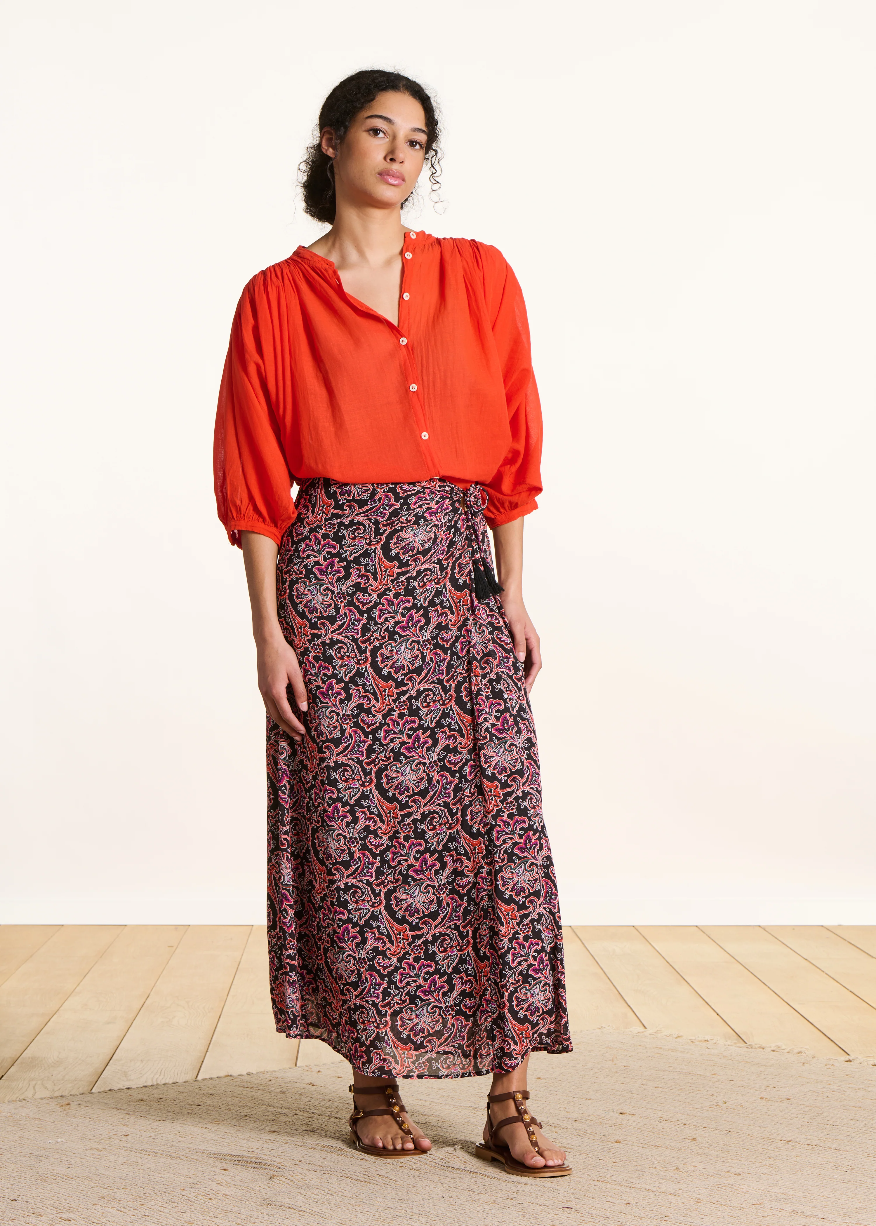 Chemise orange en voile de coton fluide - Image 3