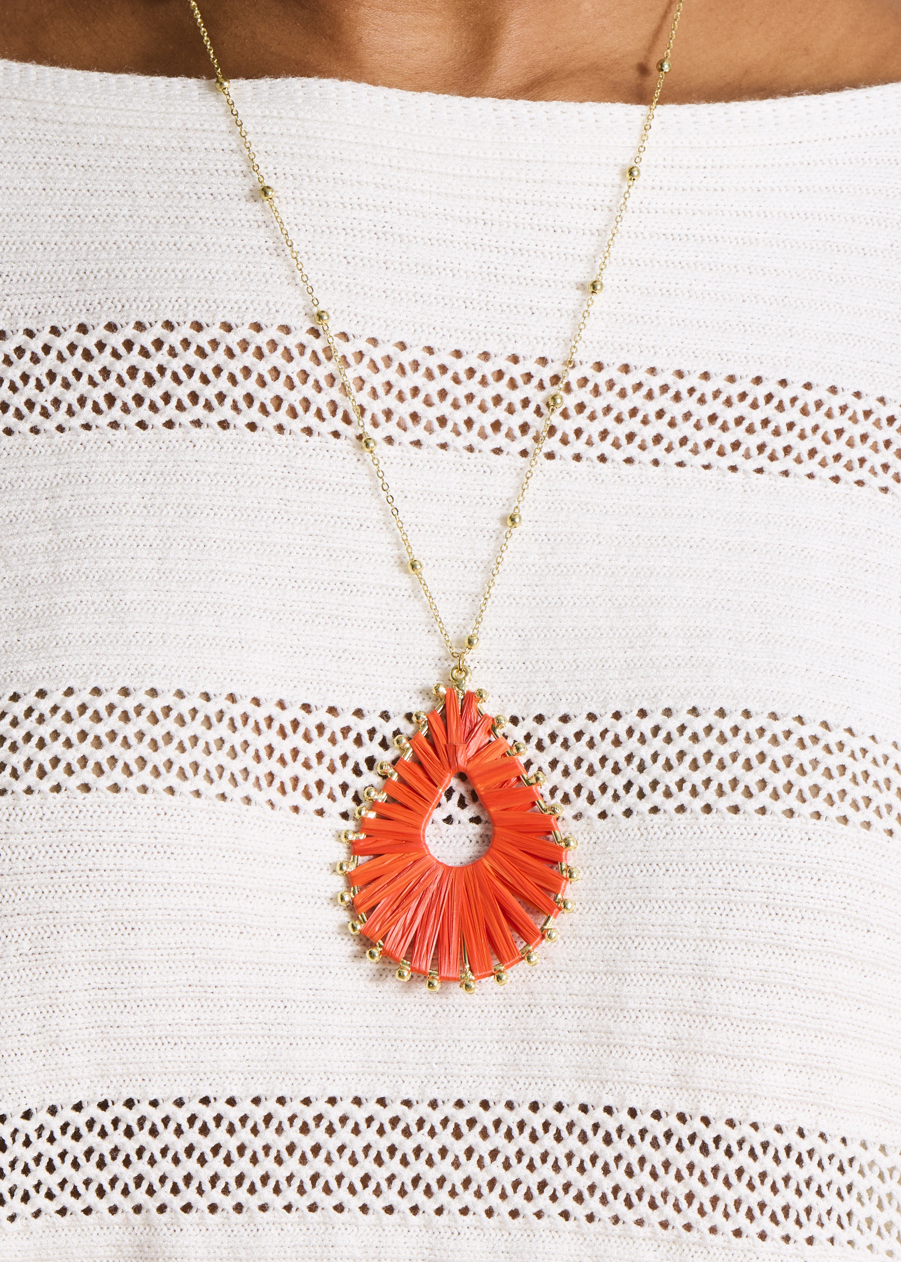 Collier rouge effet raphia - Image 2