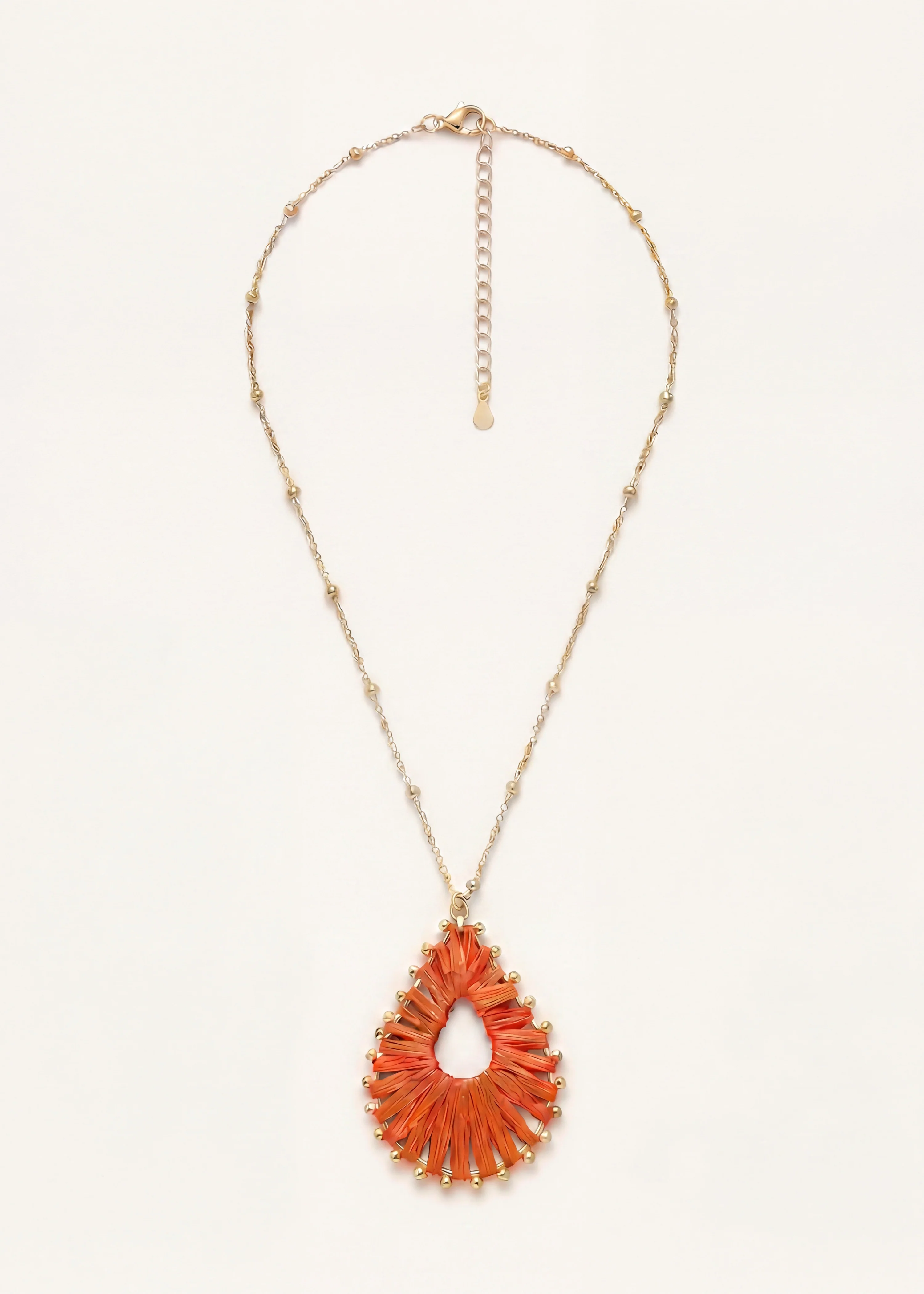 Collier rouge effet raphia - Image 3