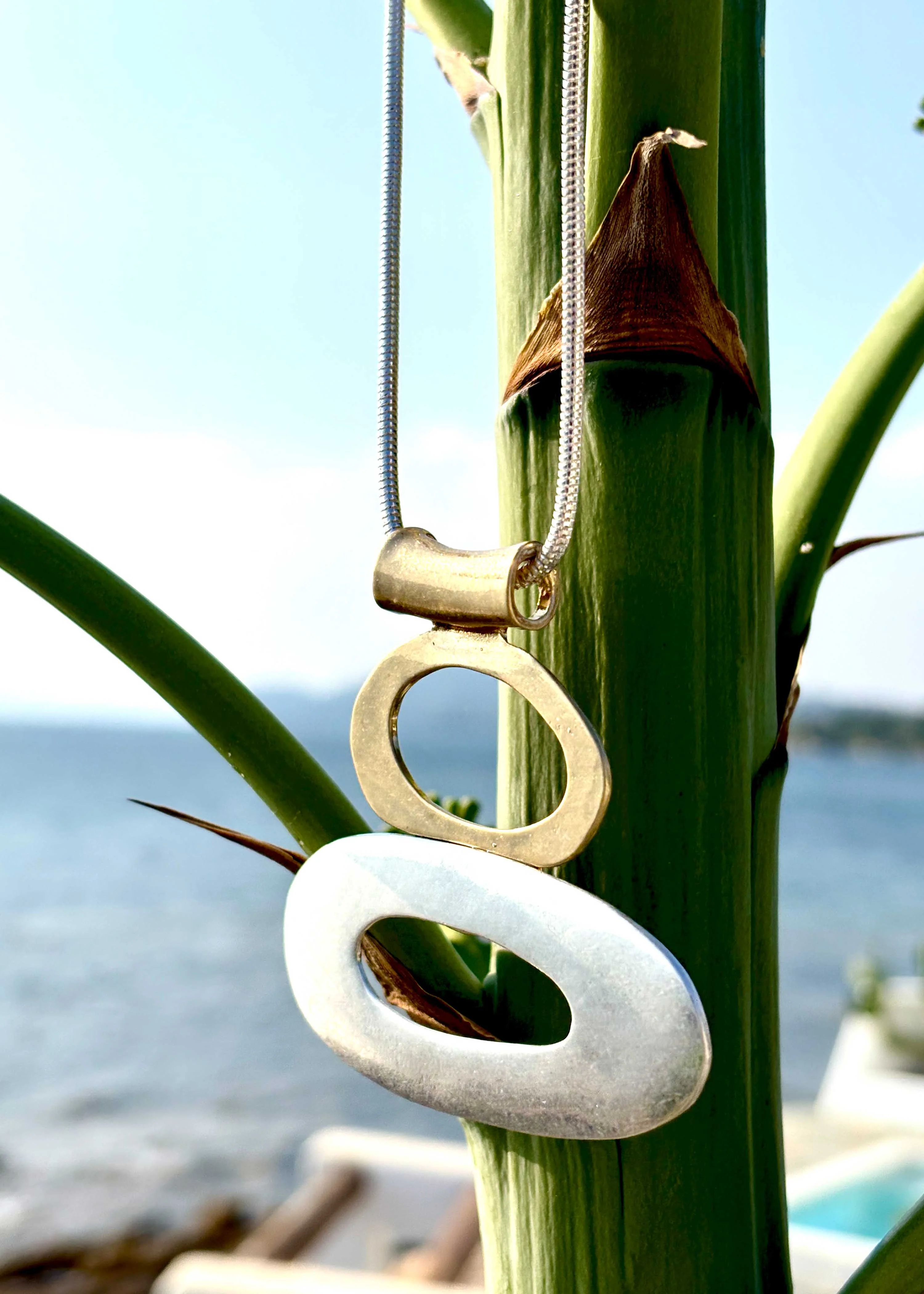 Collier sautoir doré et argenté - Image 2