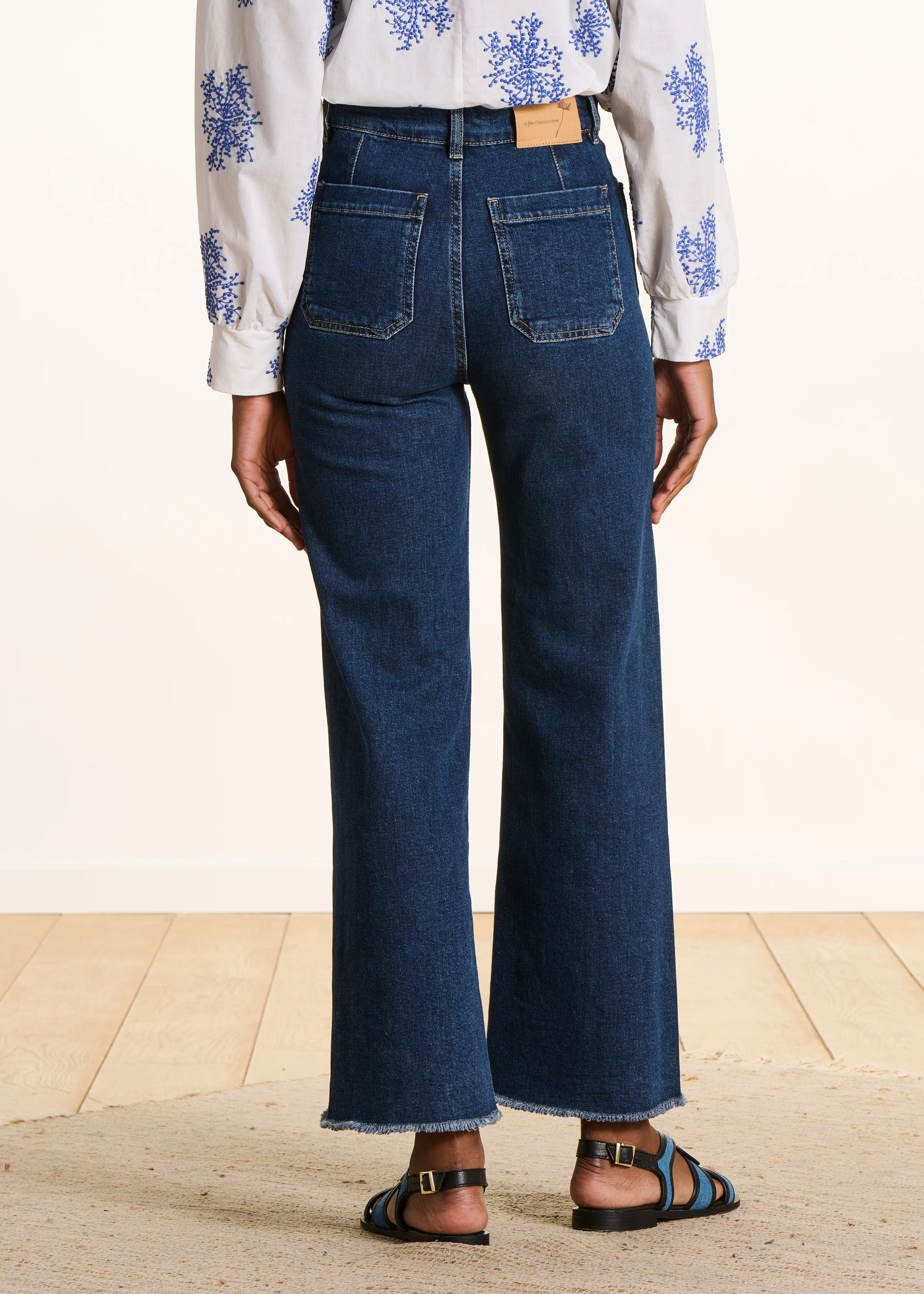 Jean flare taille haute en coton biologique - Image 3