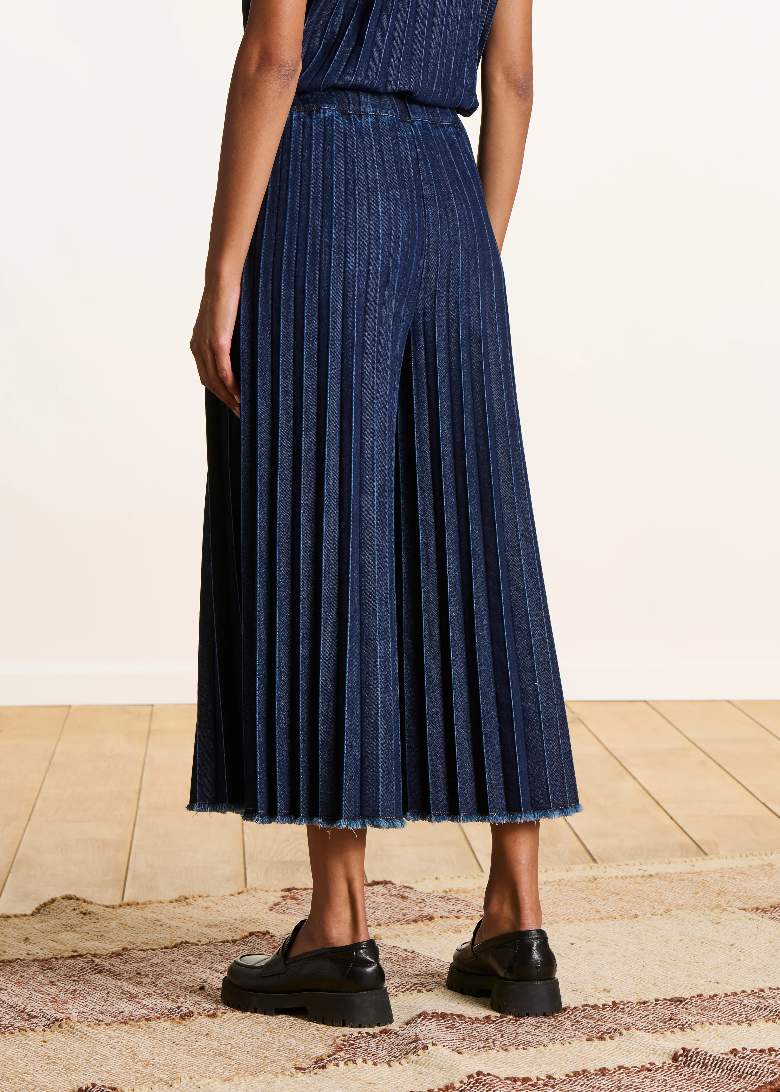 Pantalon jupe culotte en jean brut taille élastiquée - Image 3
