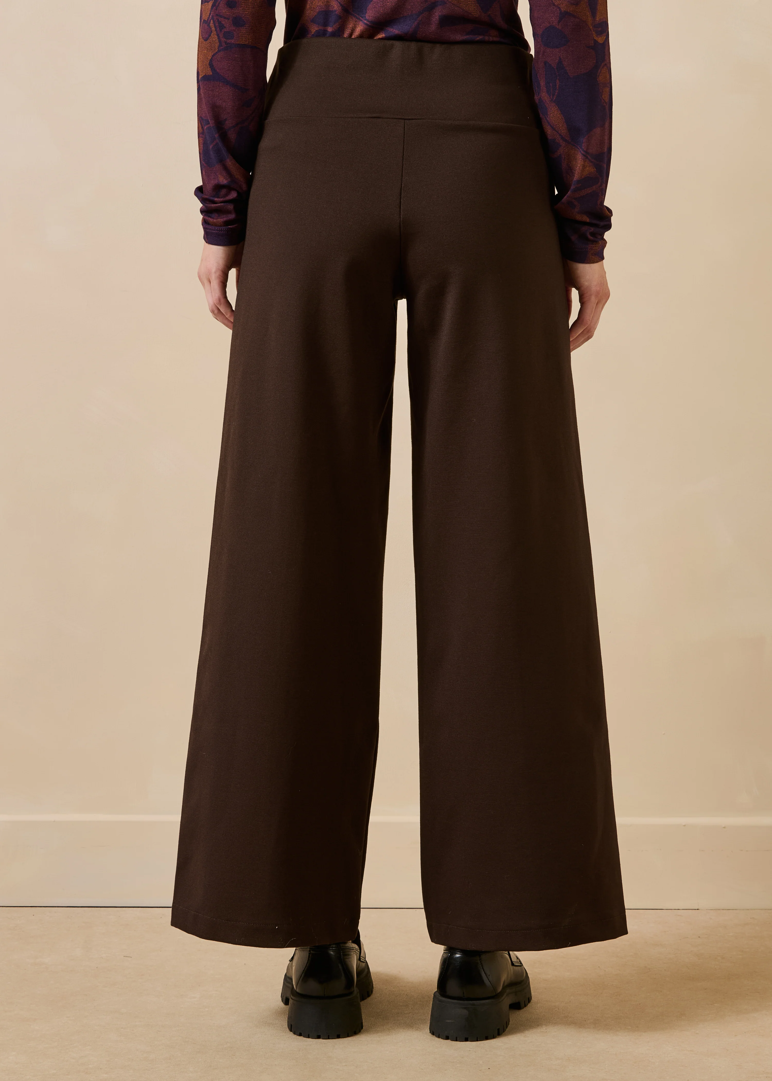 Pantalon crop marron taille élastiquée - Image 3