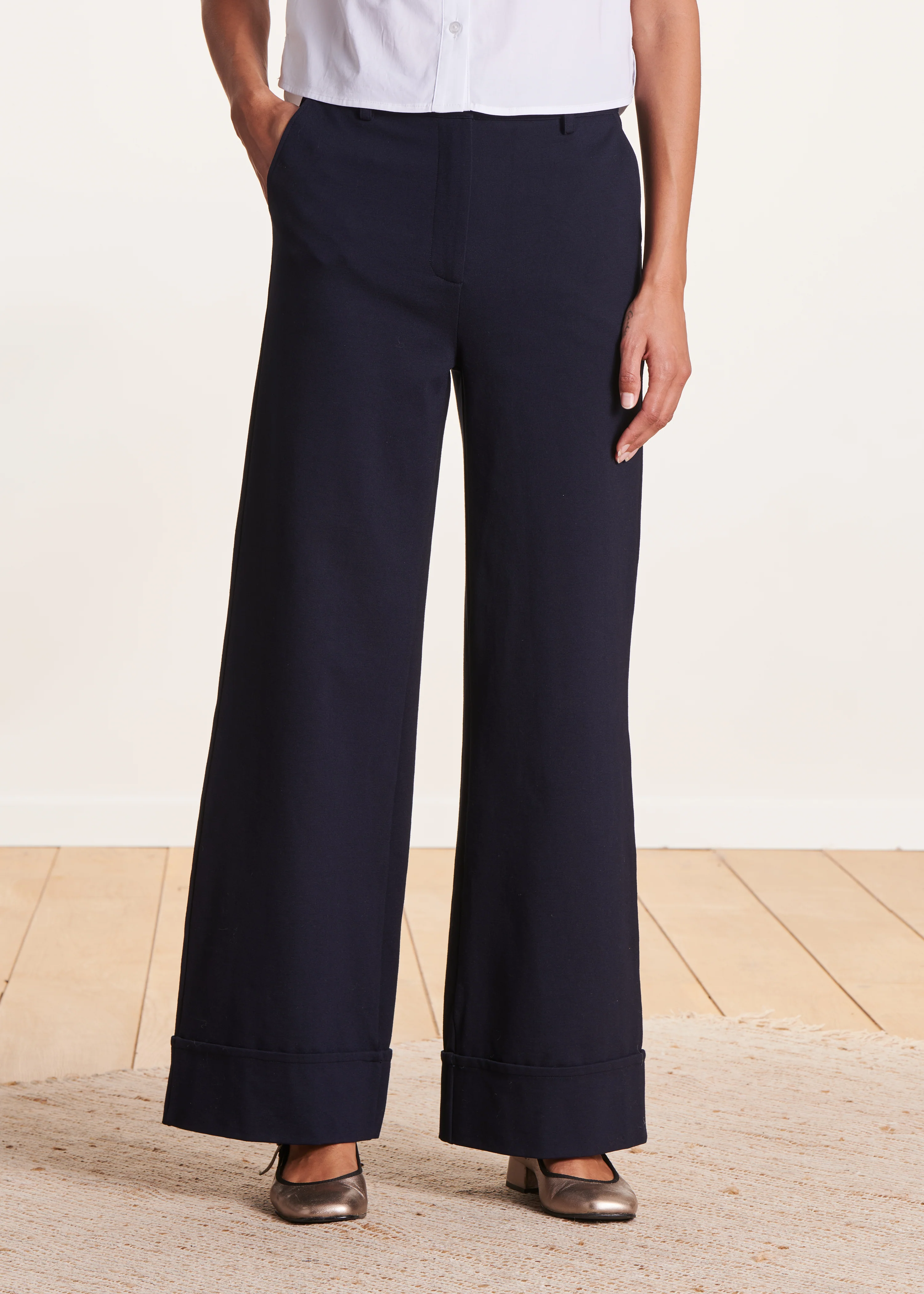 Pantalon large bleu foncé en jersey milano - Image 2