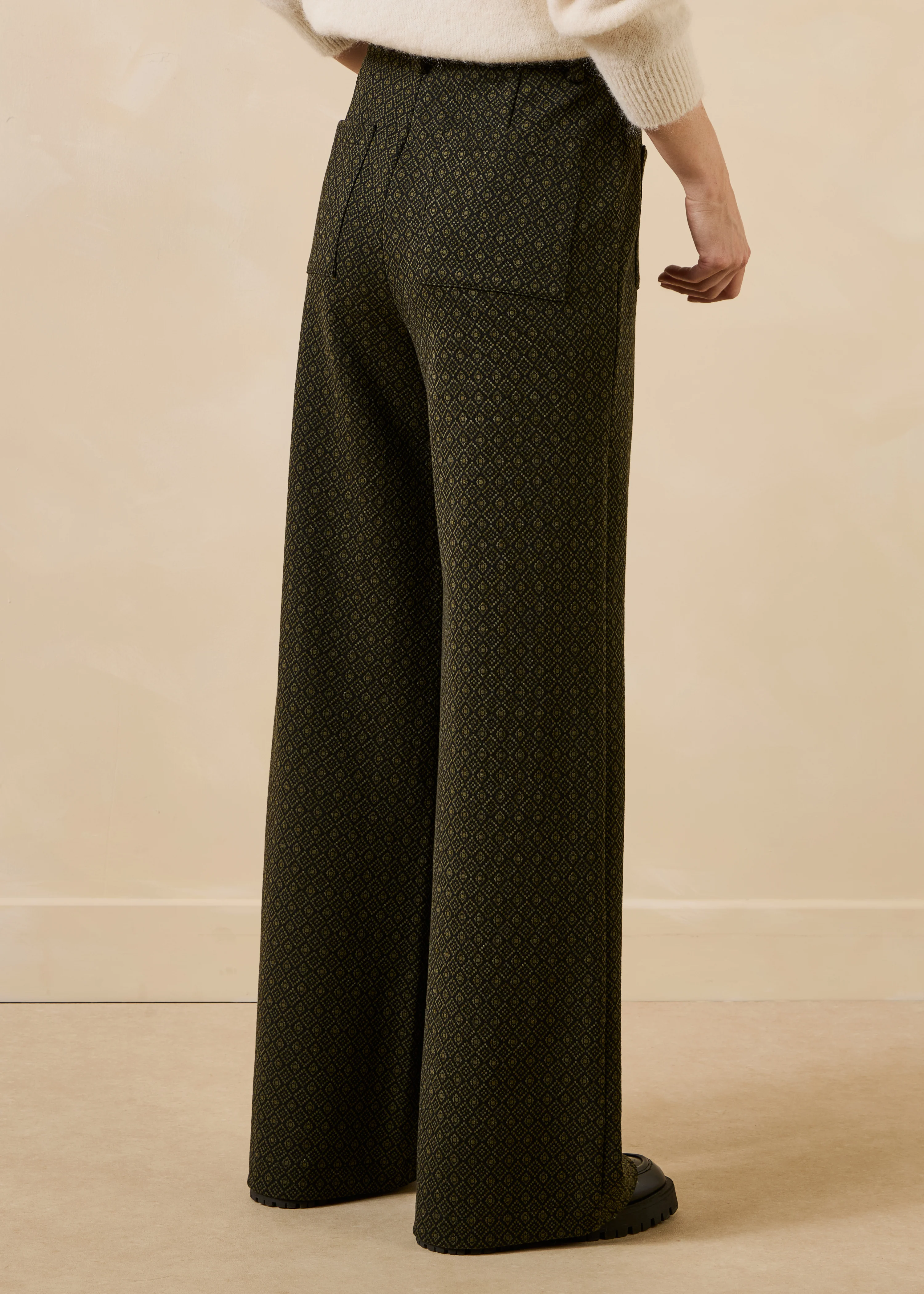 Pantalon large kaki en milano jacquard - Image 3