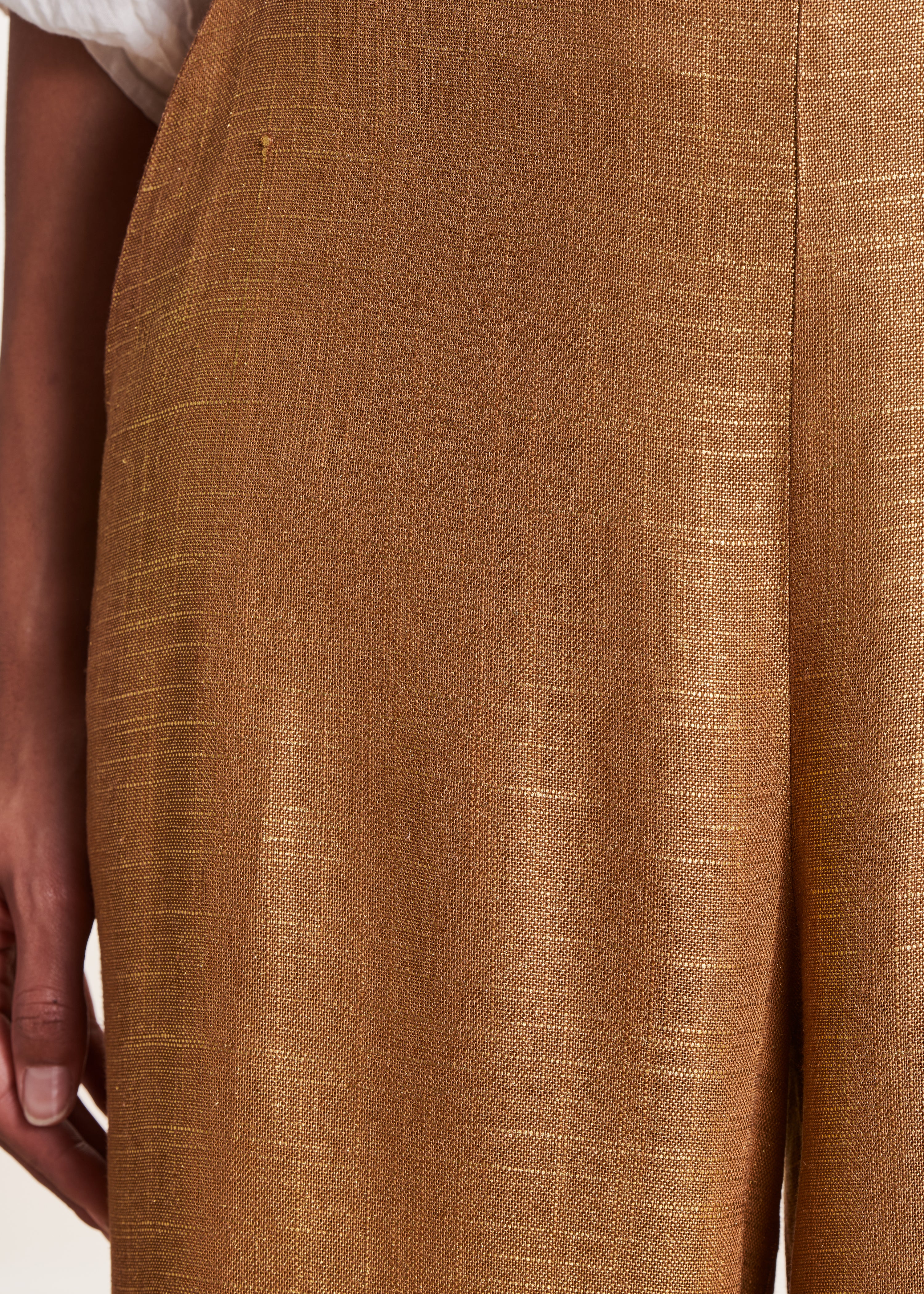 Pantalon bronze en lin foiled taille haute - Image 4