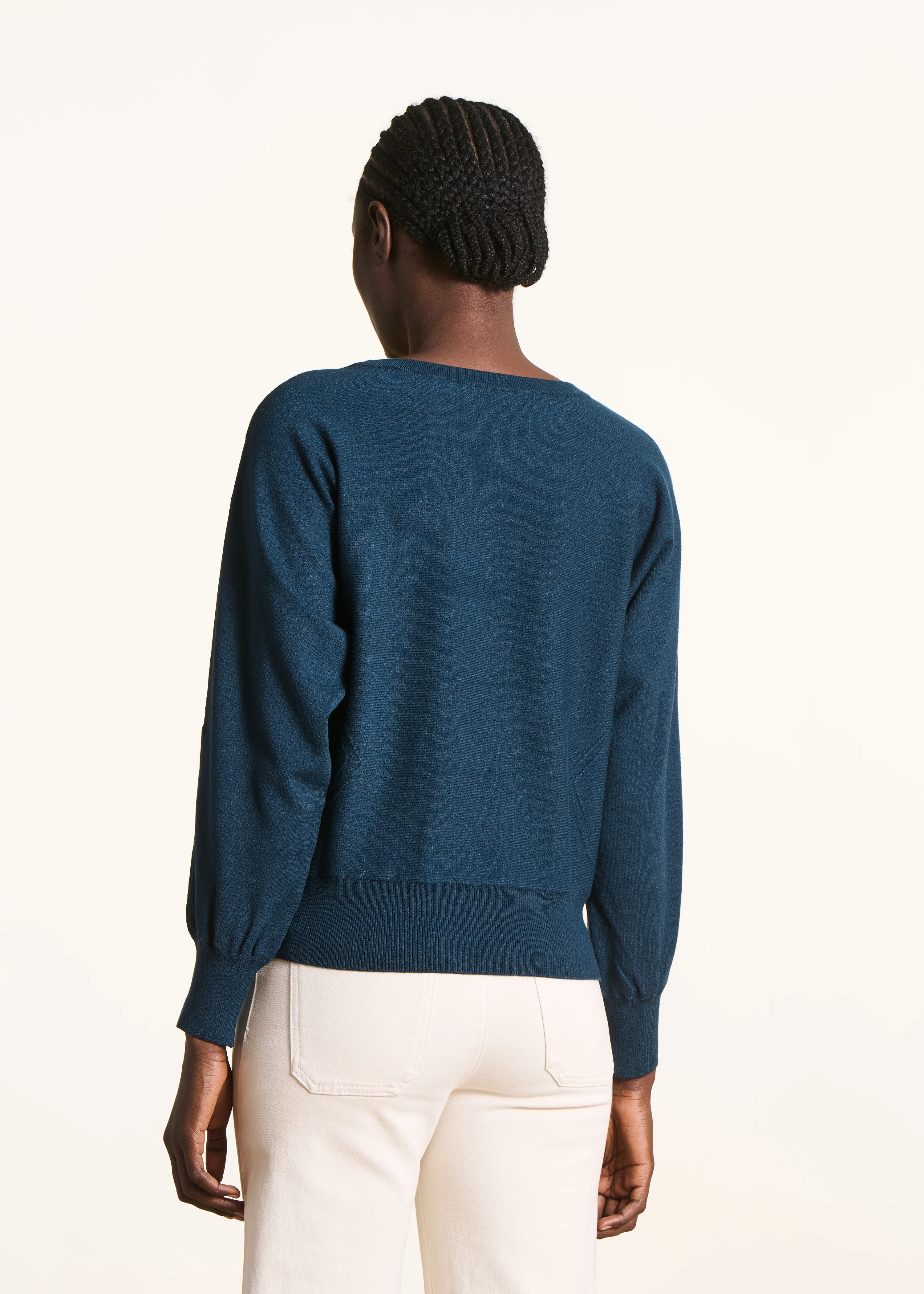 Pull bleu pétrole maille fine - Image 3