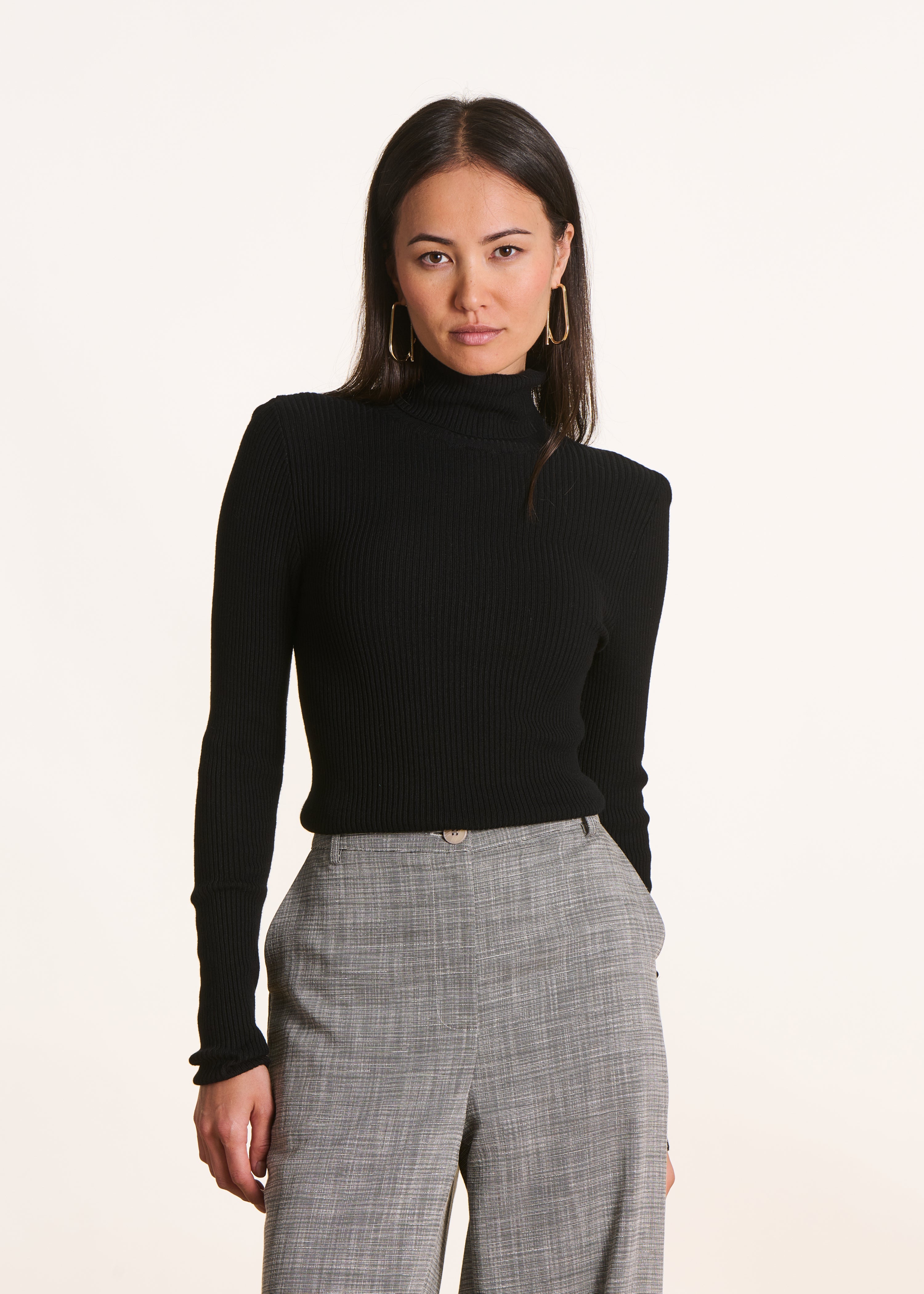 Pull chaussette noir à col roulé