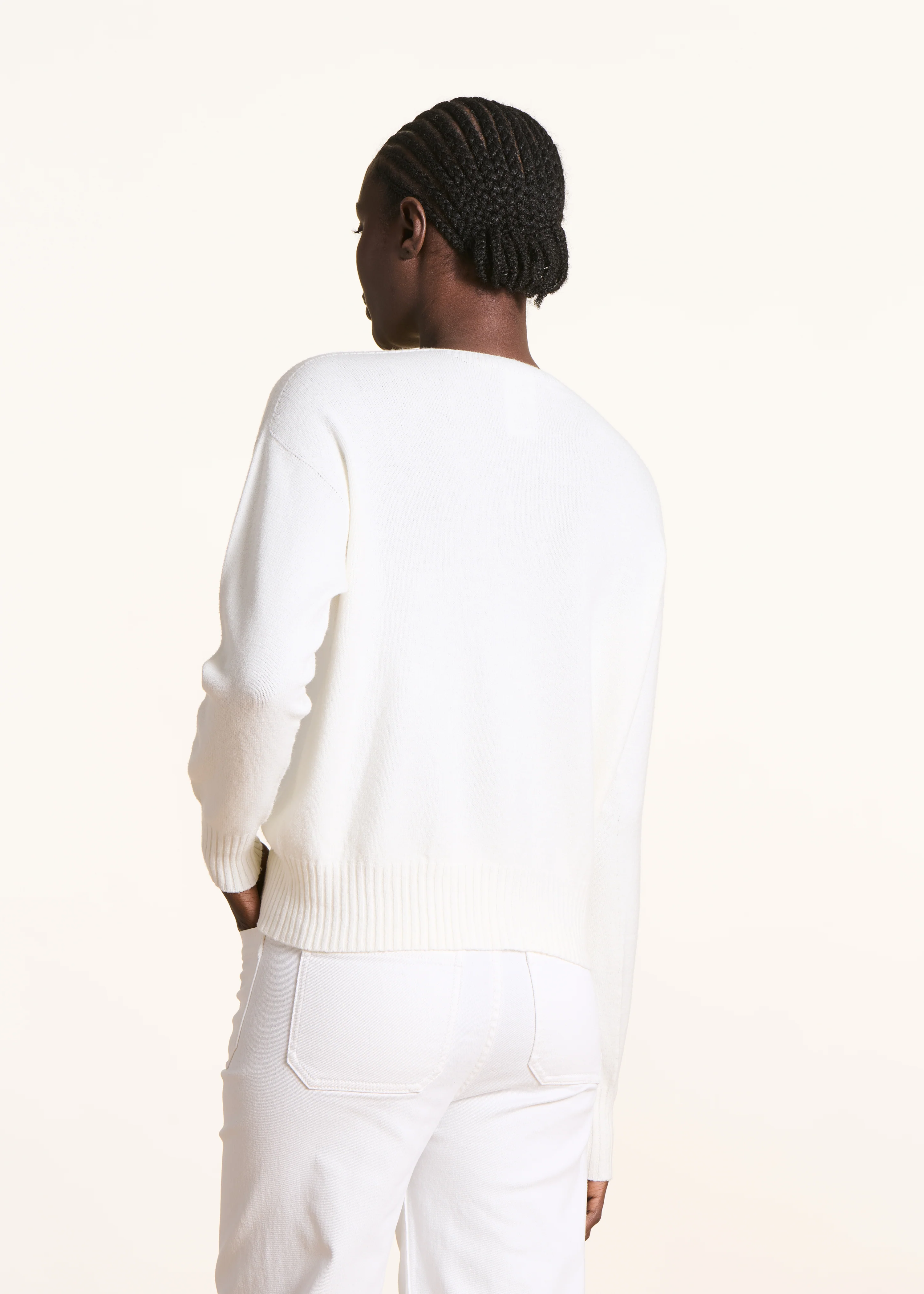 Pull écru droit à encolure V - Image 3