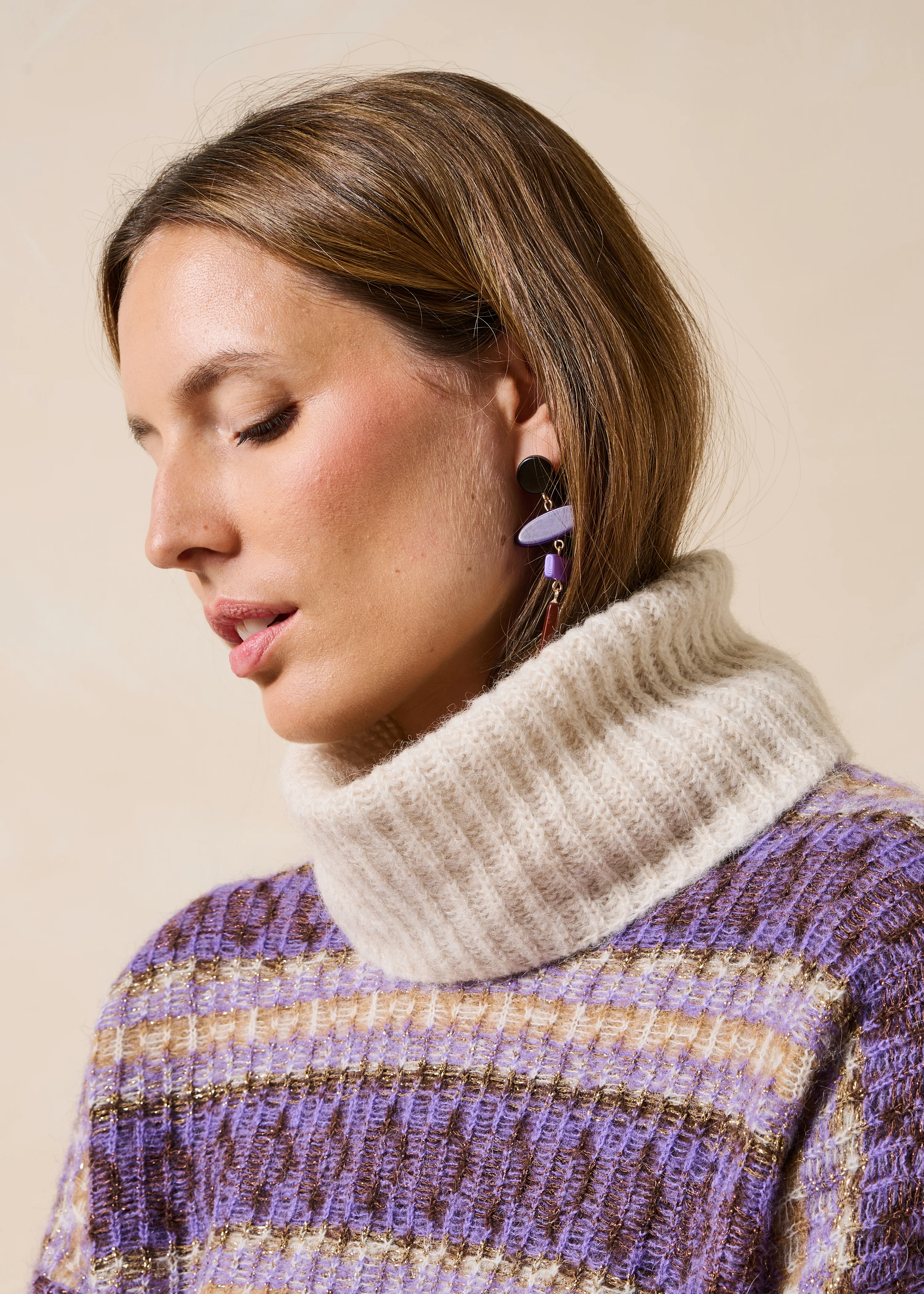 Pull écru et violet - Image 5