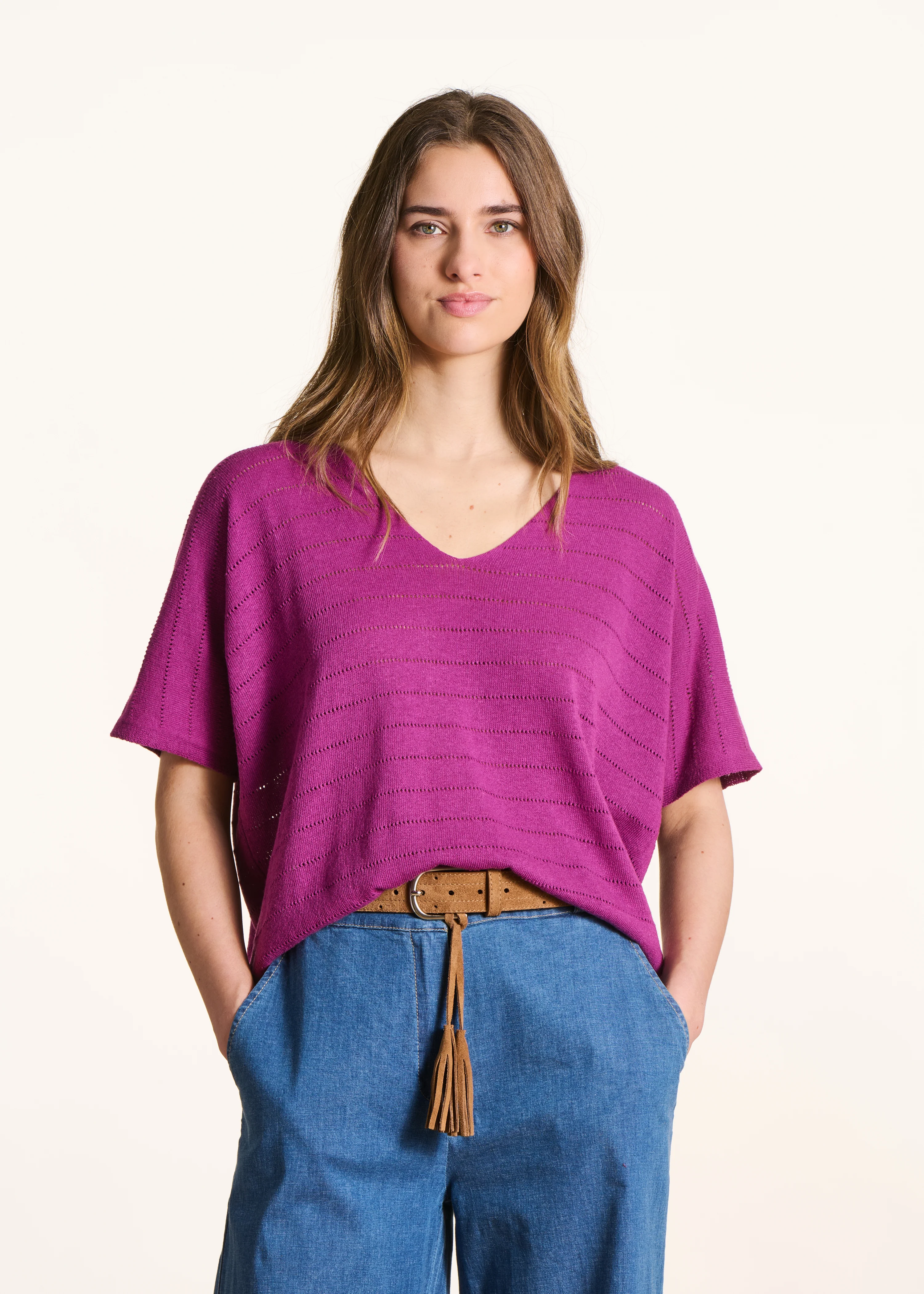 Pull oversize violet ajouré manches courtes