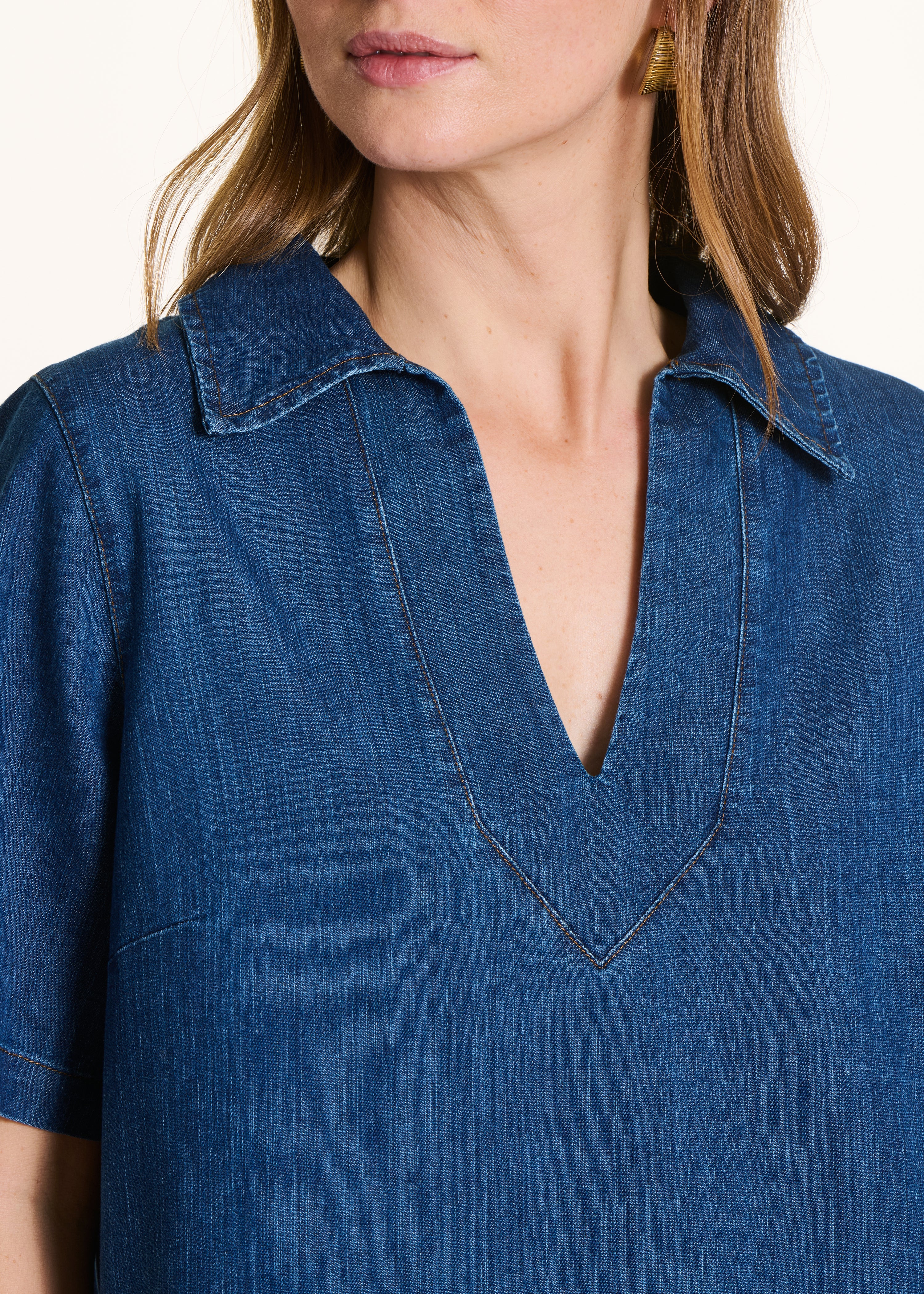 Robe courte en jean à manches courtes - Image 4