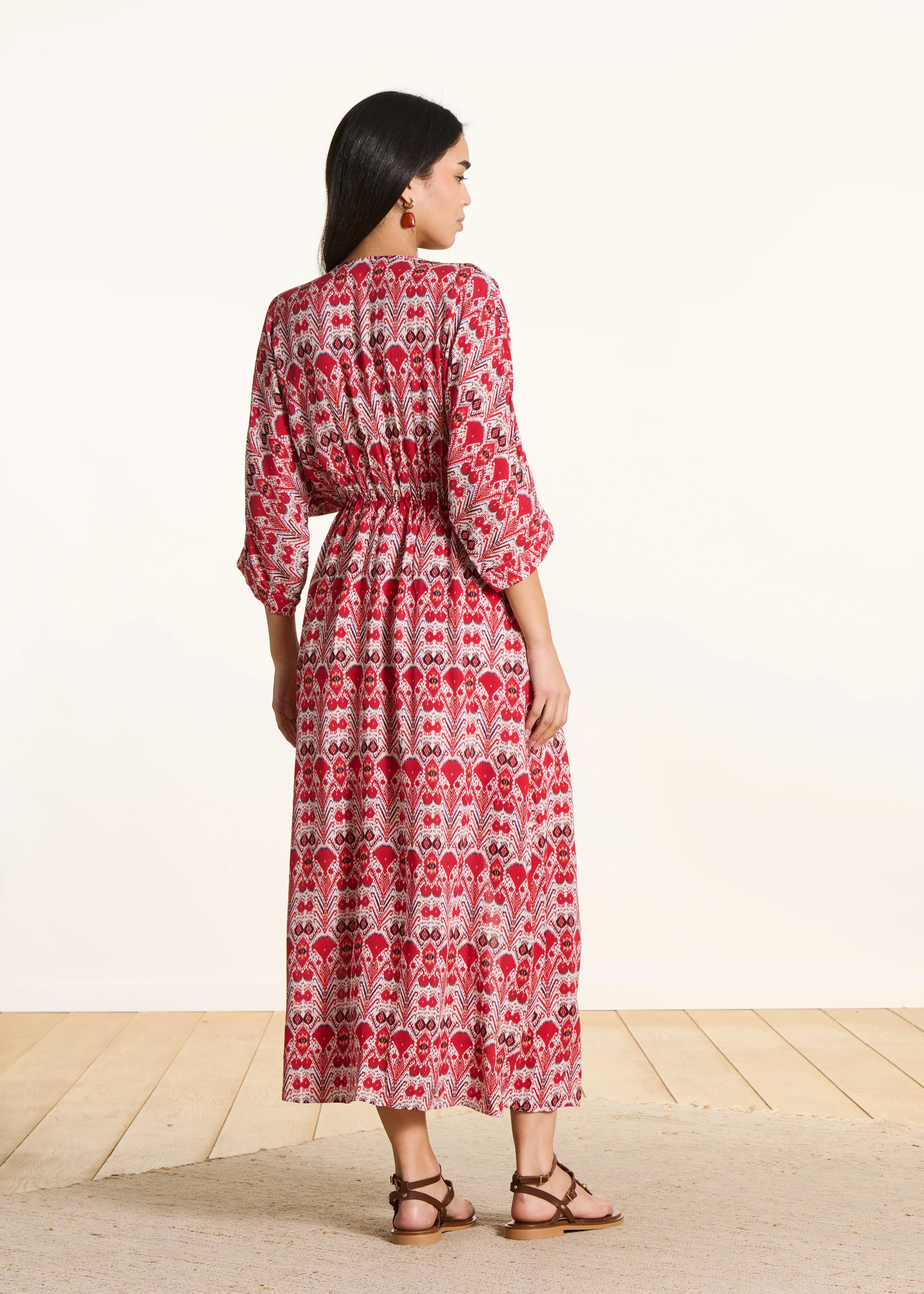 Robe longue cache-cœur à imprimé rouge - Image 3