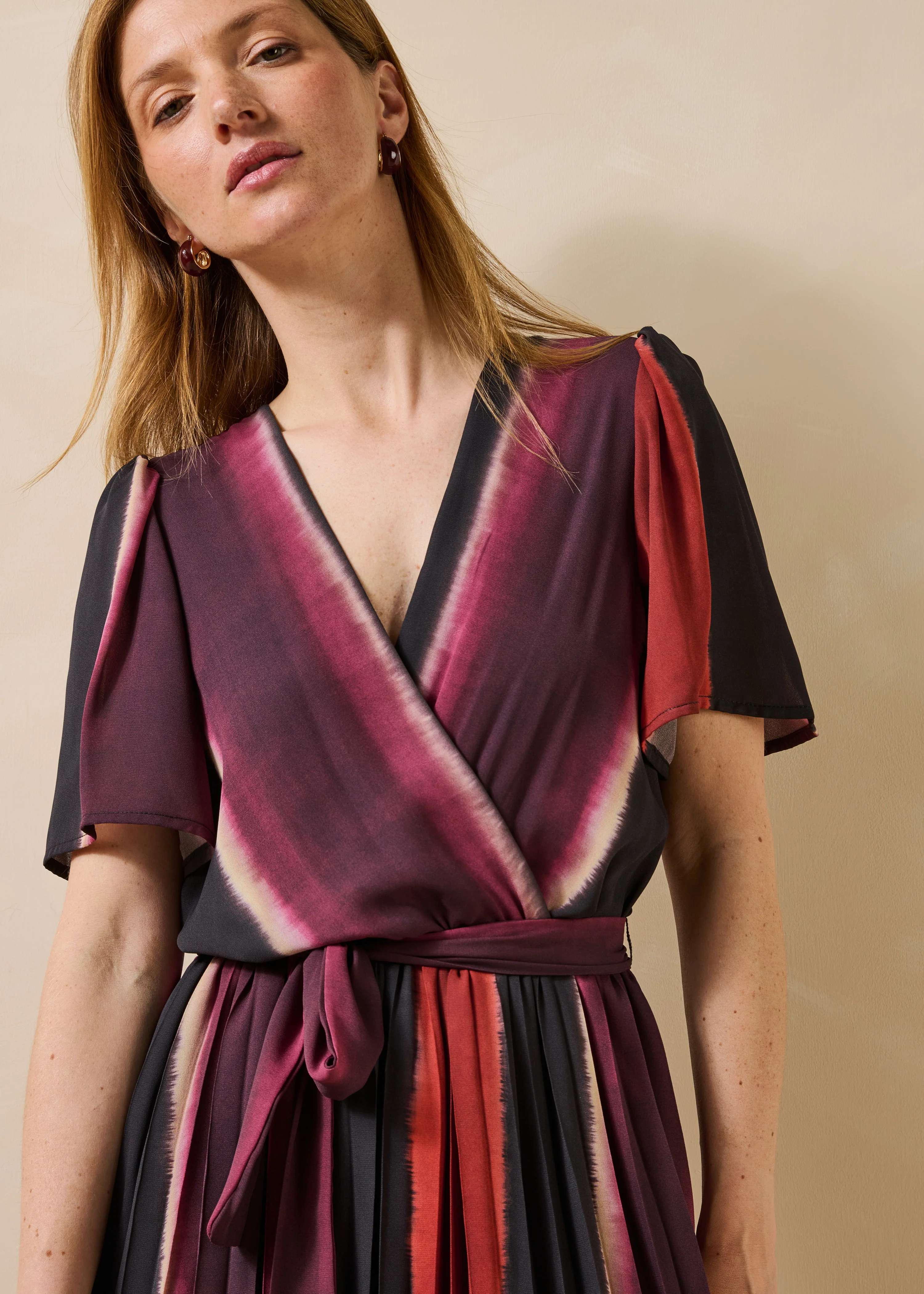 Robe longue fluide violet et rouge à rayures - Image 5