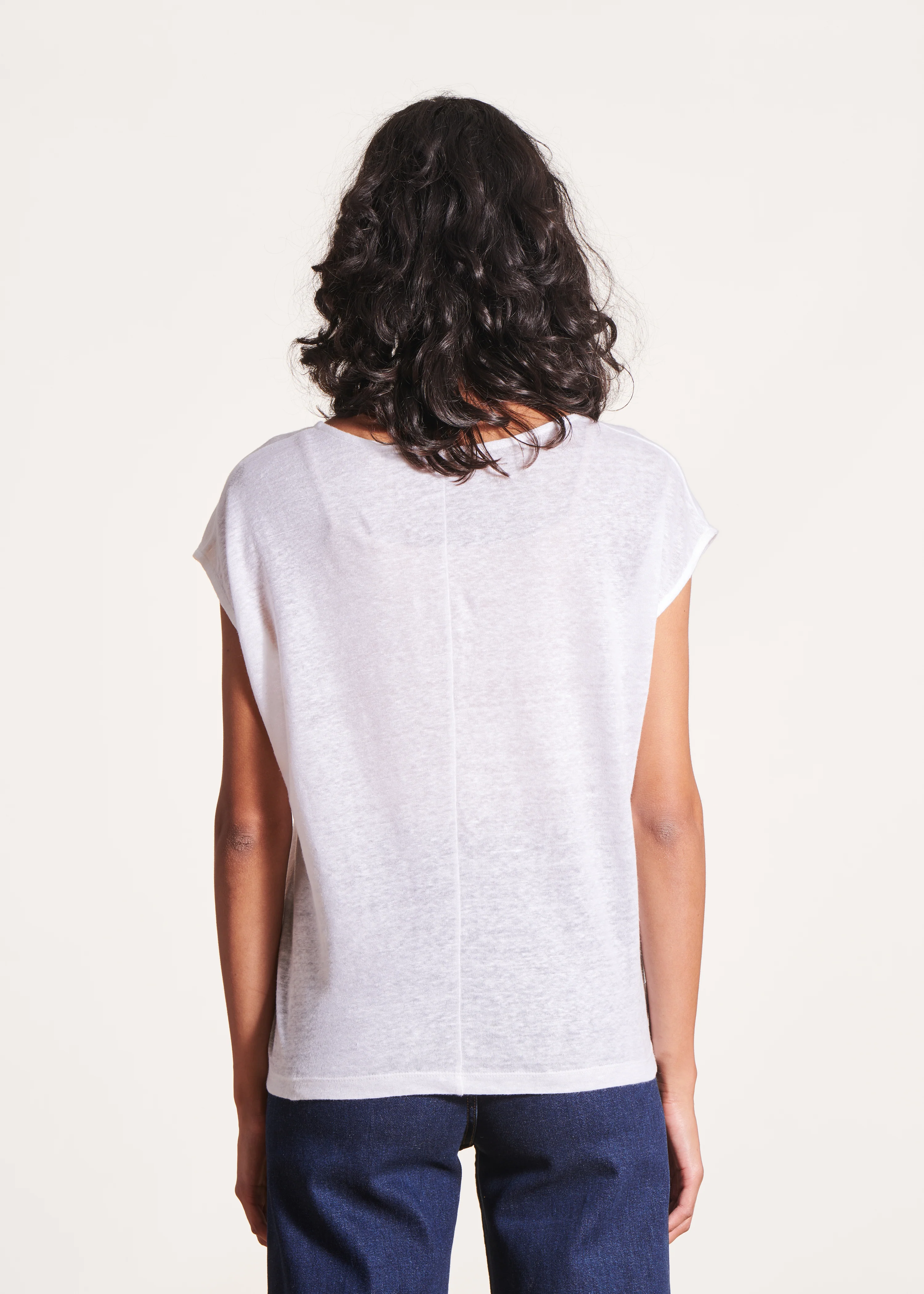 T-shirt blanc en lin manches courtes - Image 3