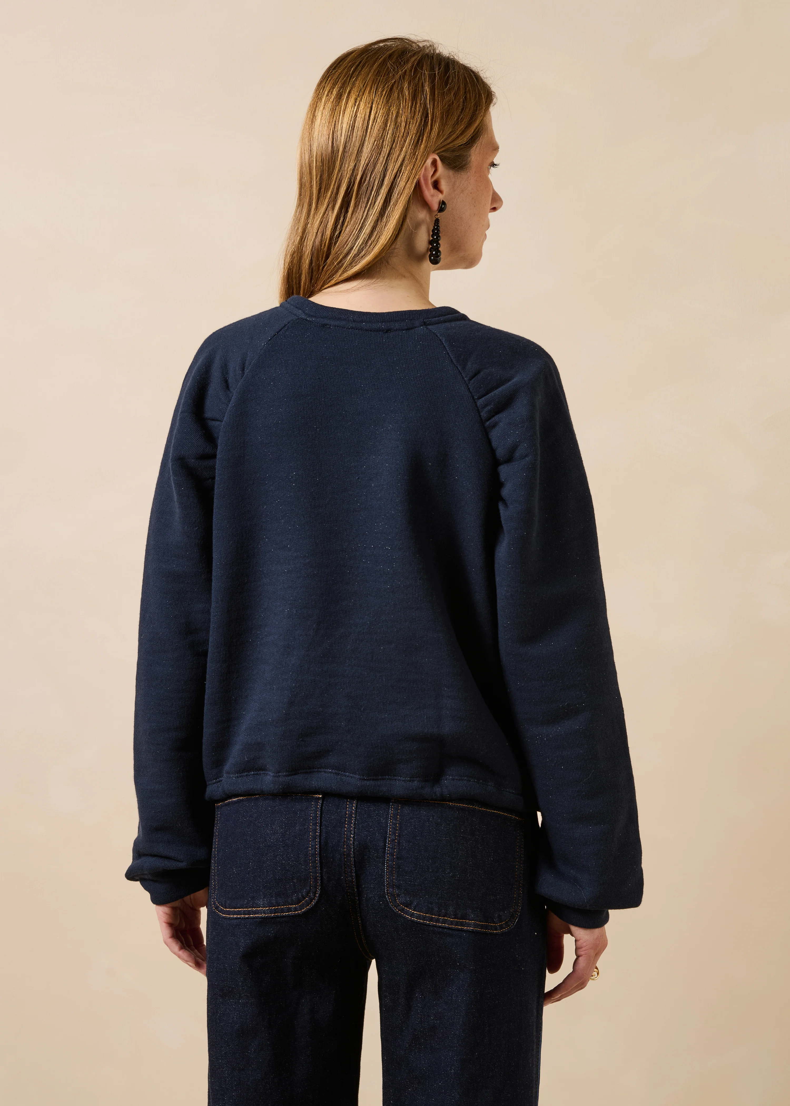Sweat bleu marine manches longues en coton biologique - Image 3