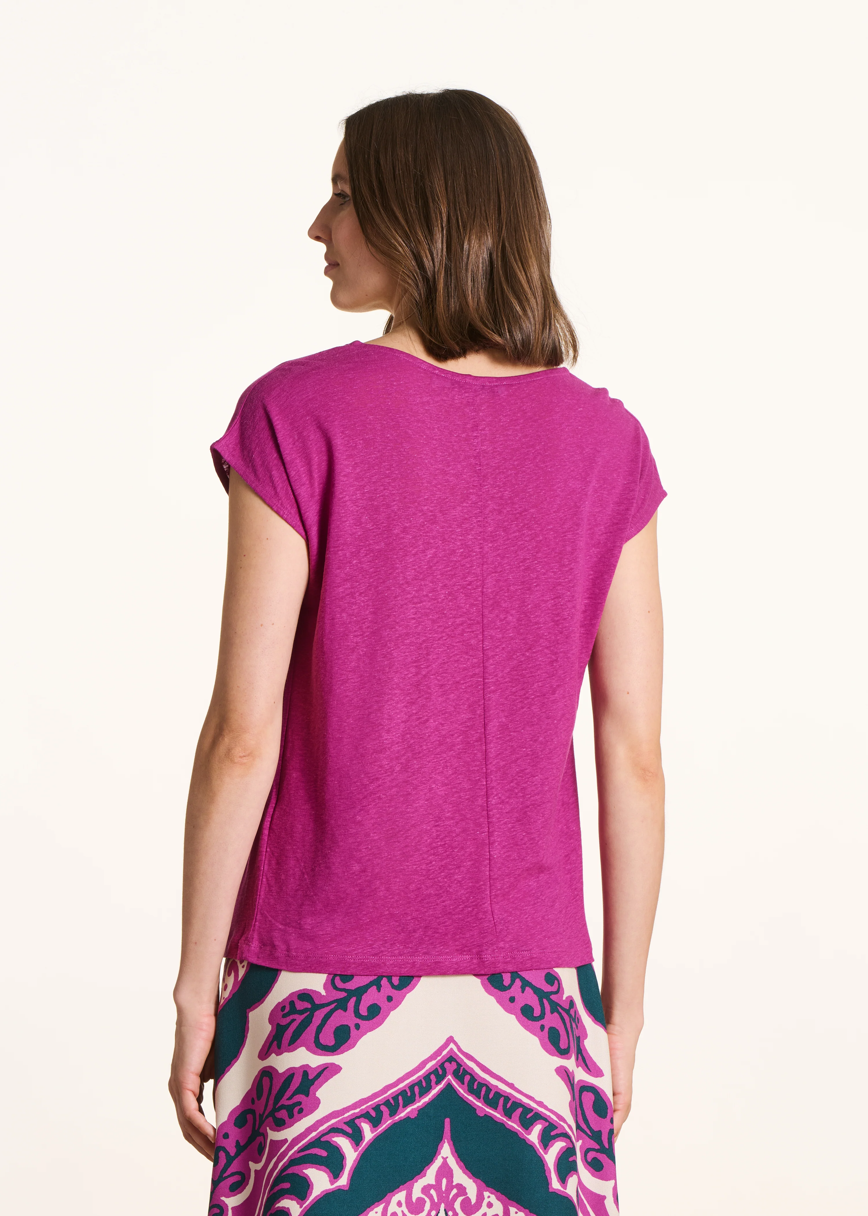 T-shirt rose fuchsia droit en lyocell et lin à col rond - Image 3