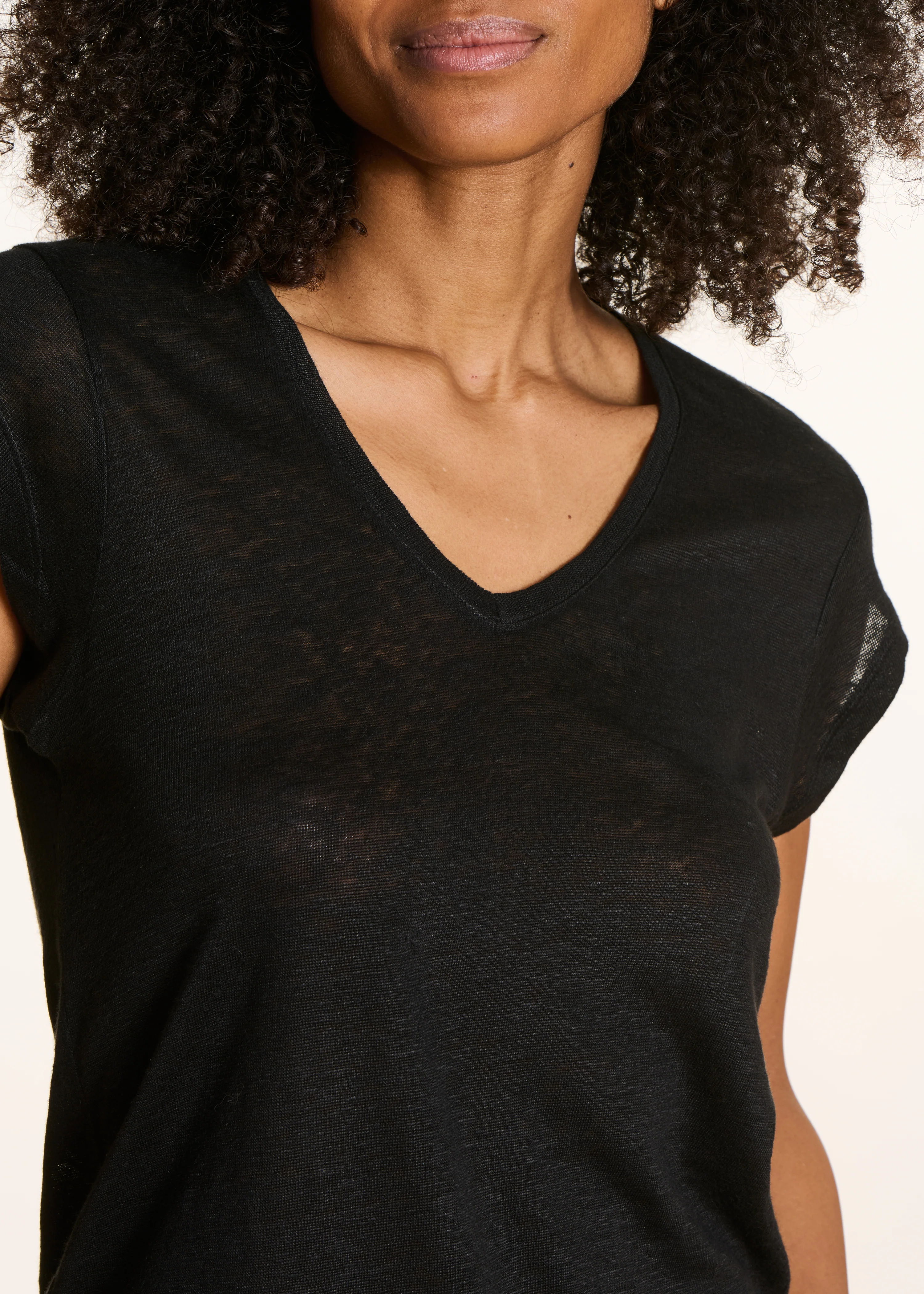 T-shirt noir en lin manches courtes - Image 5
