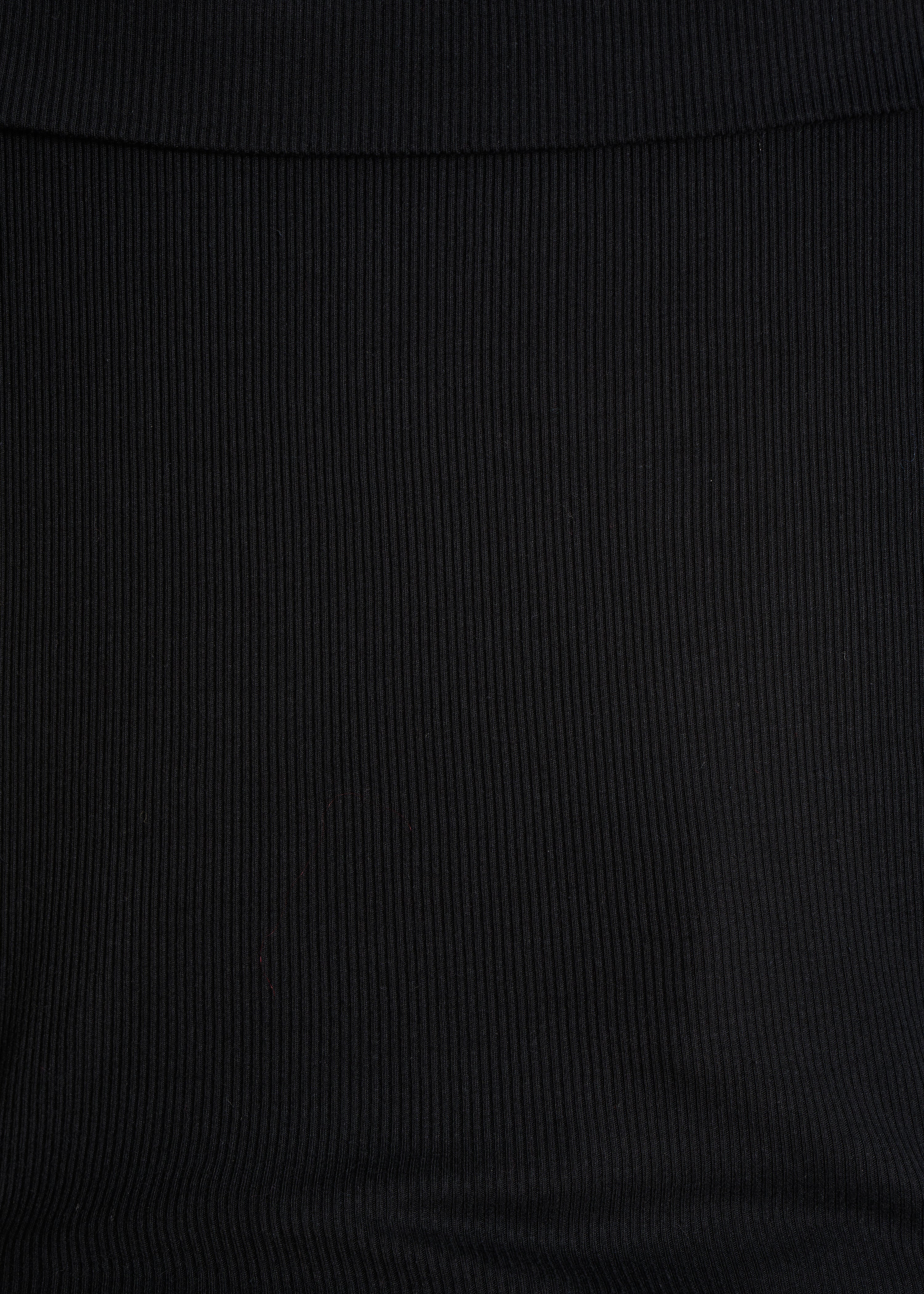 T-shirt noir épaules dénudées en coton biologique - Image 4